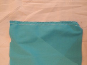 tissu bleu protège coran